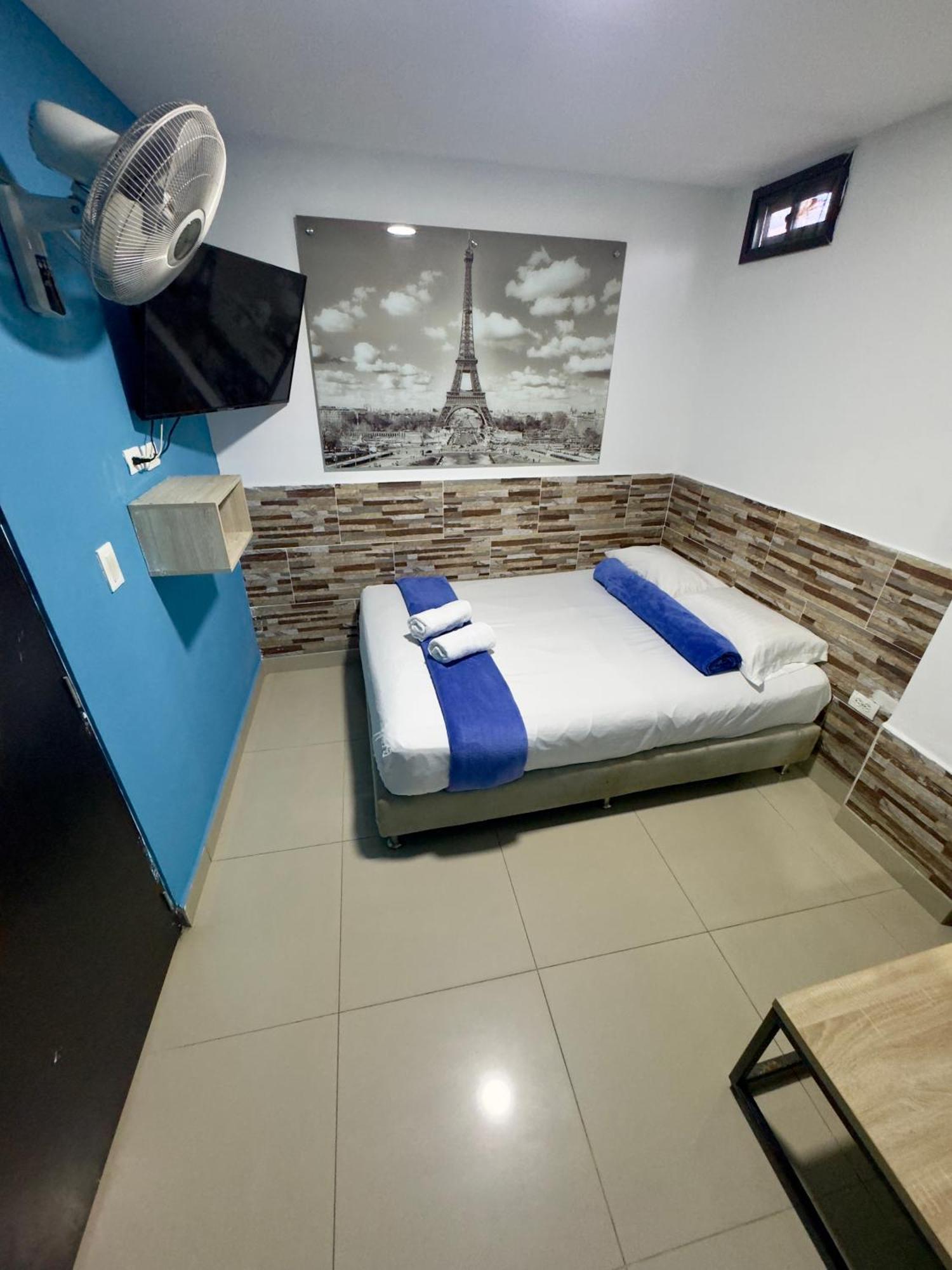 Hotel Select Medellin Exterior photo